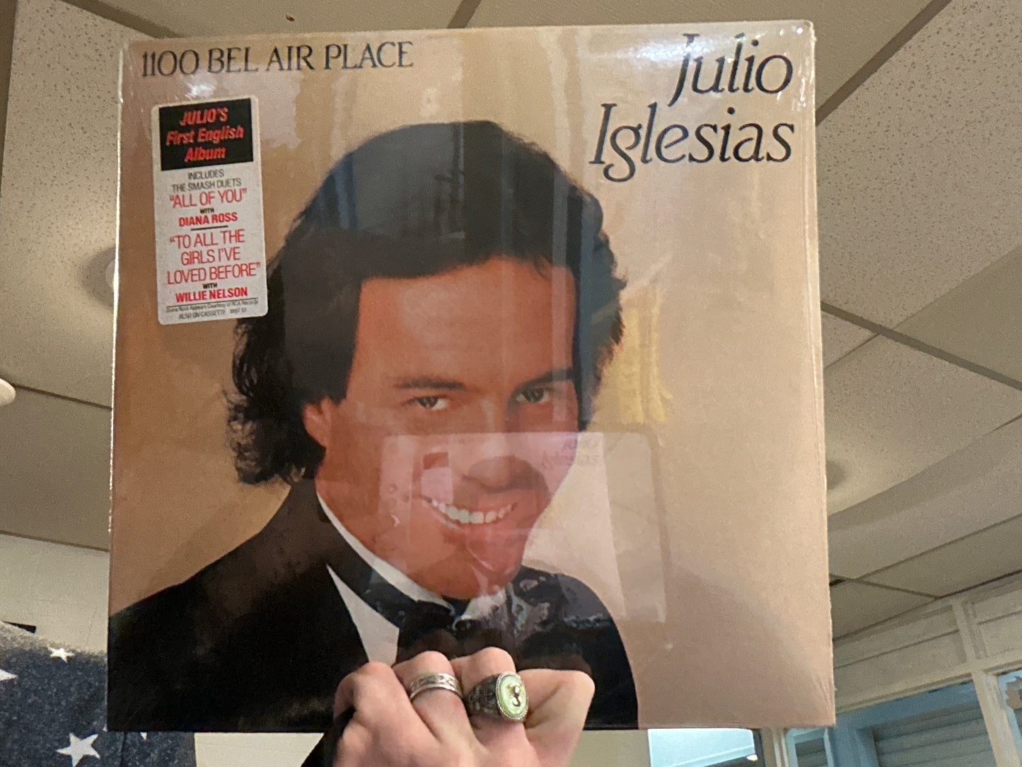 Julio Iglesias - 1100 Bel Air Place (12 inch - Used)