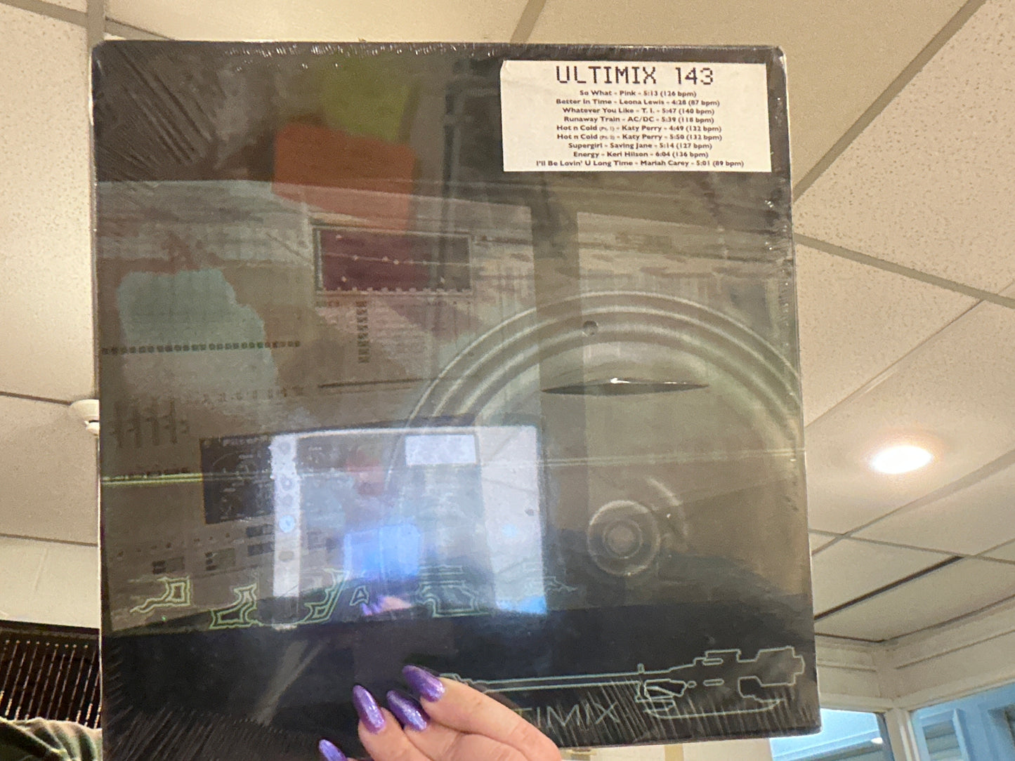 Ultimix 143 (Used, sealed 12”)