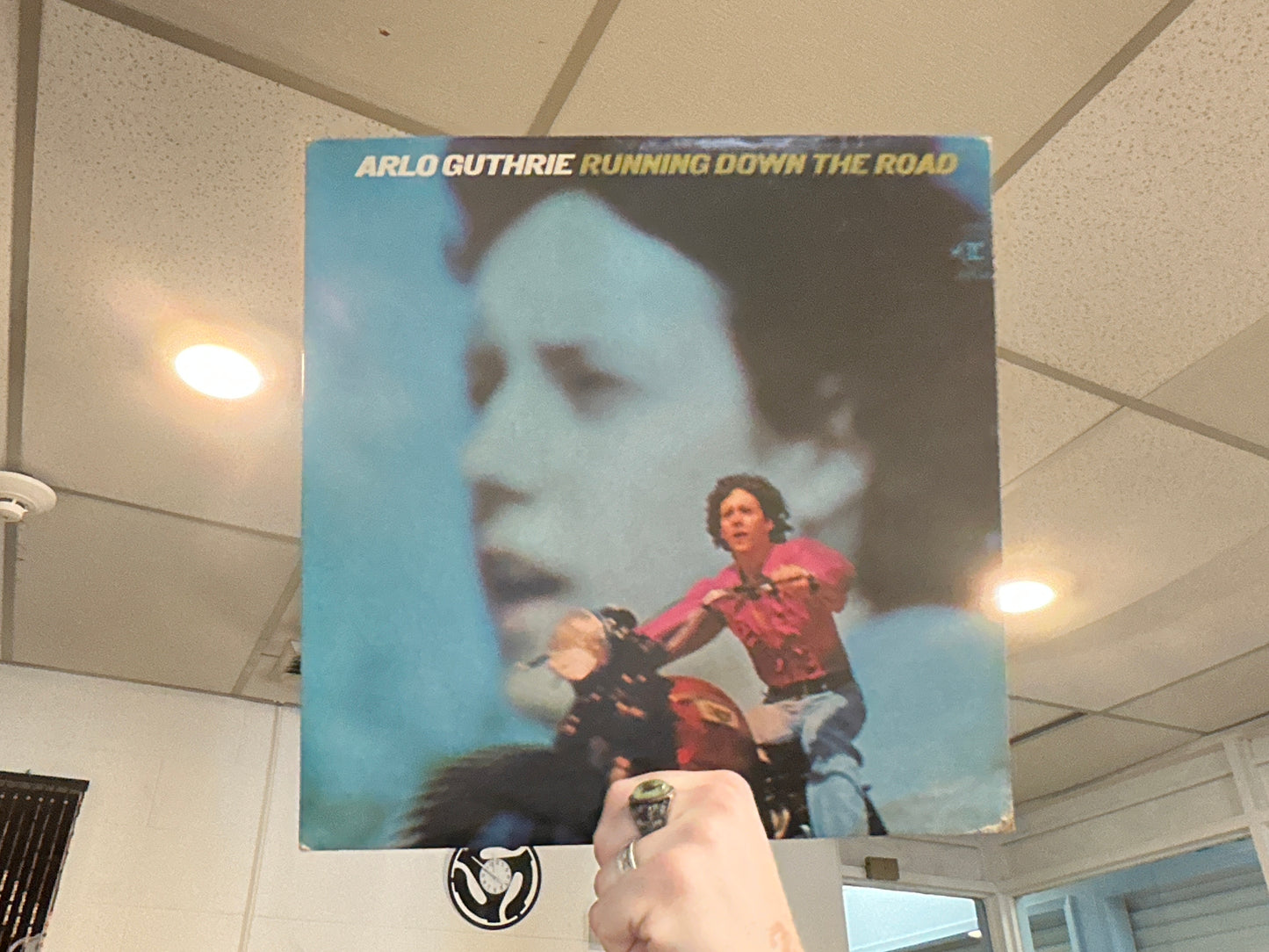 Arlo Guthrie - Running Down the Road (Used - 12 inch)