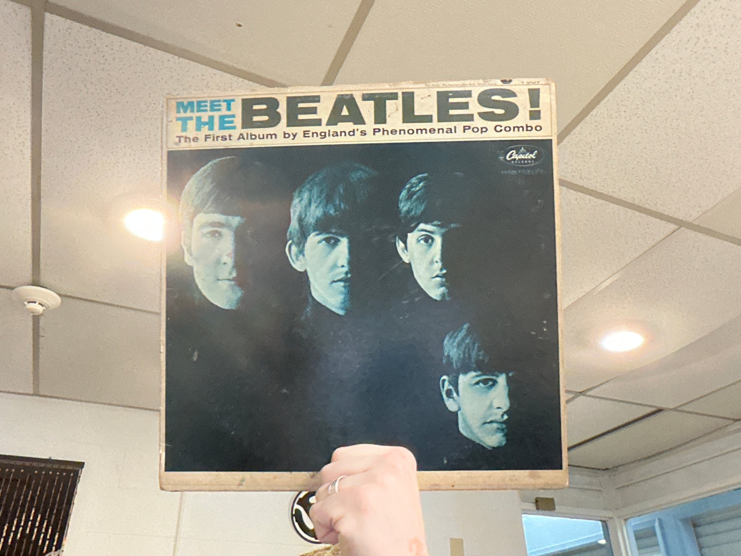 The Beatles - Meet The Beatles! (Used/Scratched - 12 inch)